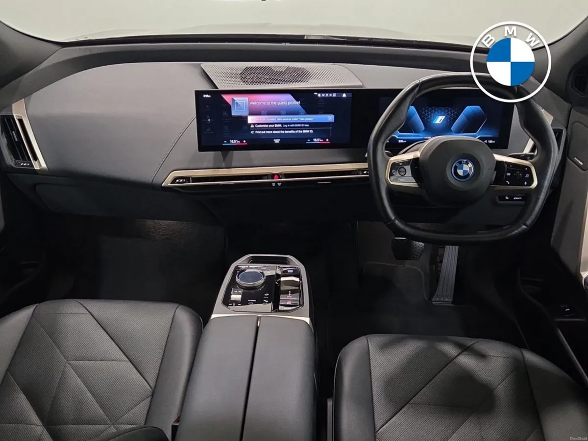 BMW iX xDrive40 Sport - Image 4