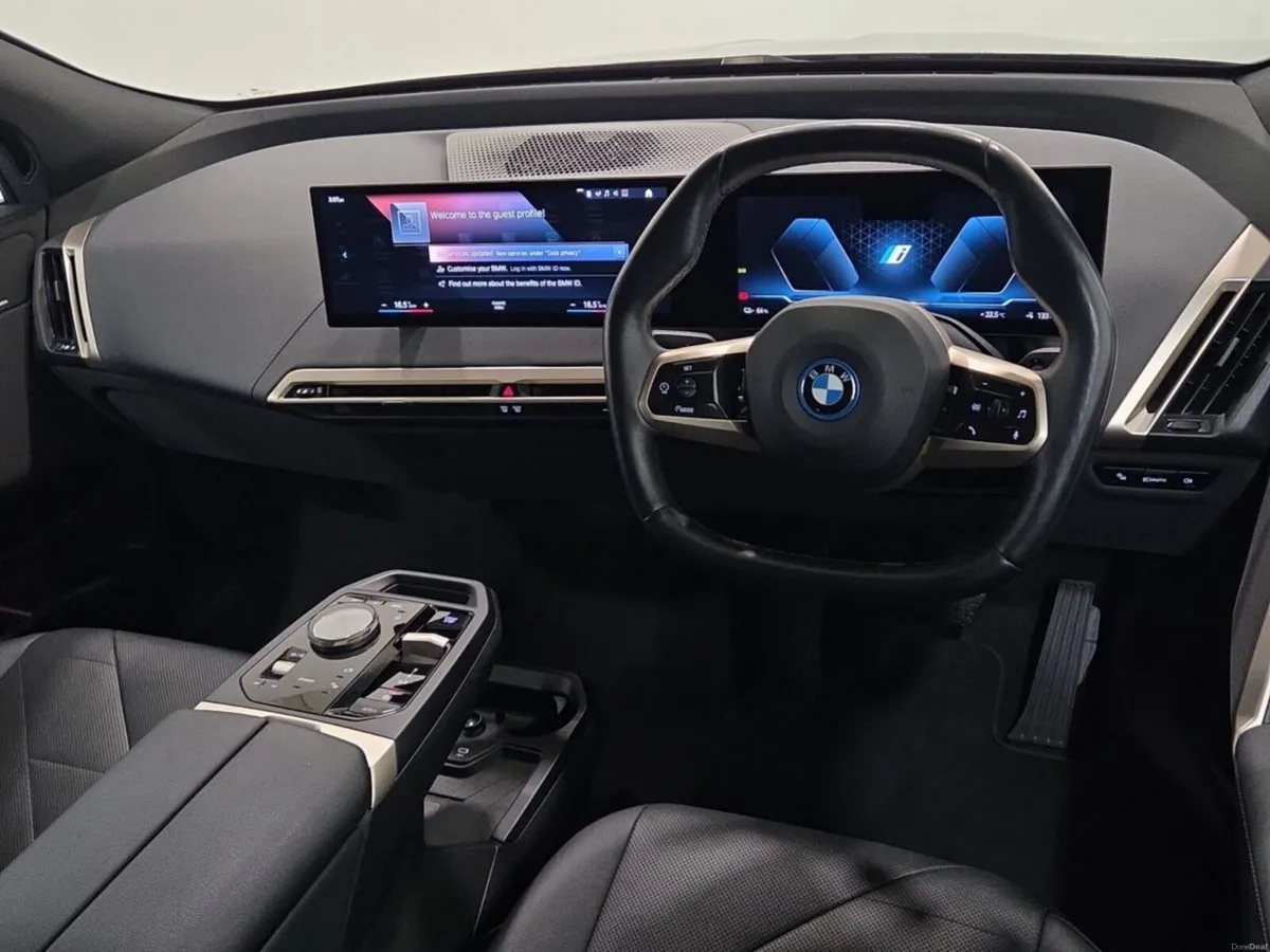 BMW iX xDrive40 Sport - Image 6