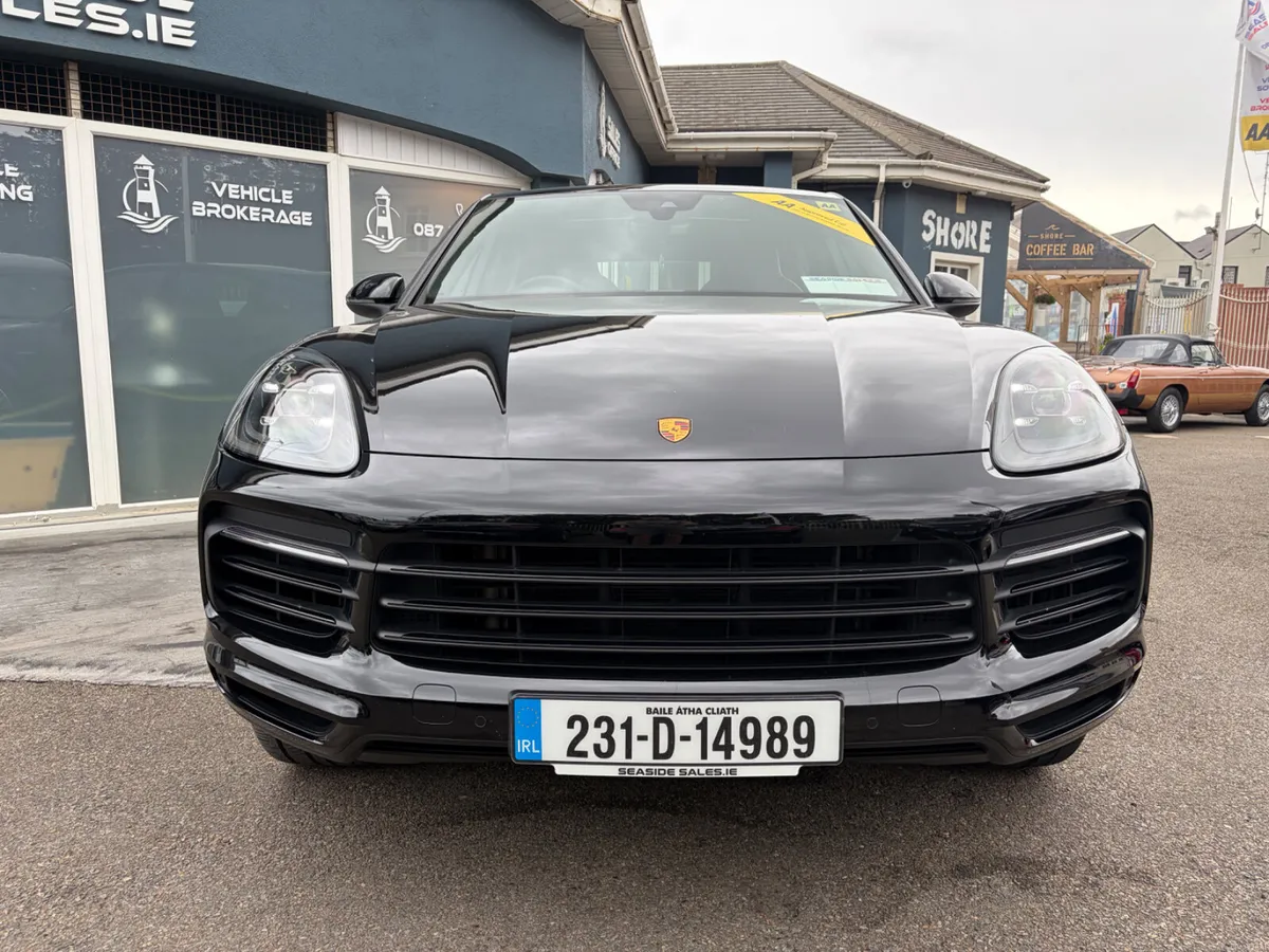 231 Porsche Cayenne Coupe 3.0 Hybrid - Image 5