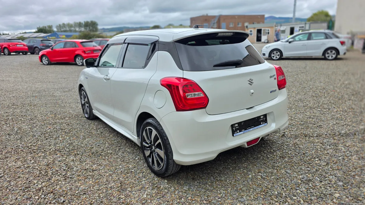 2017 Suzuki Swift RS Hybrid - Image 6