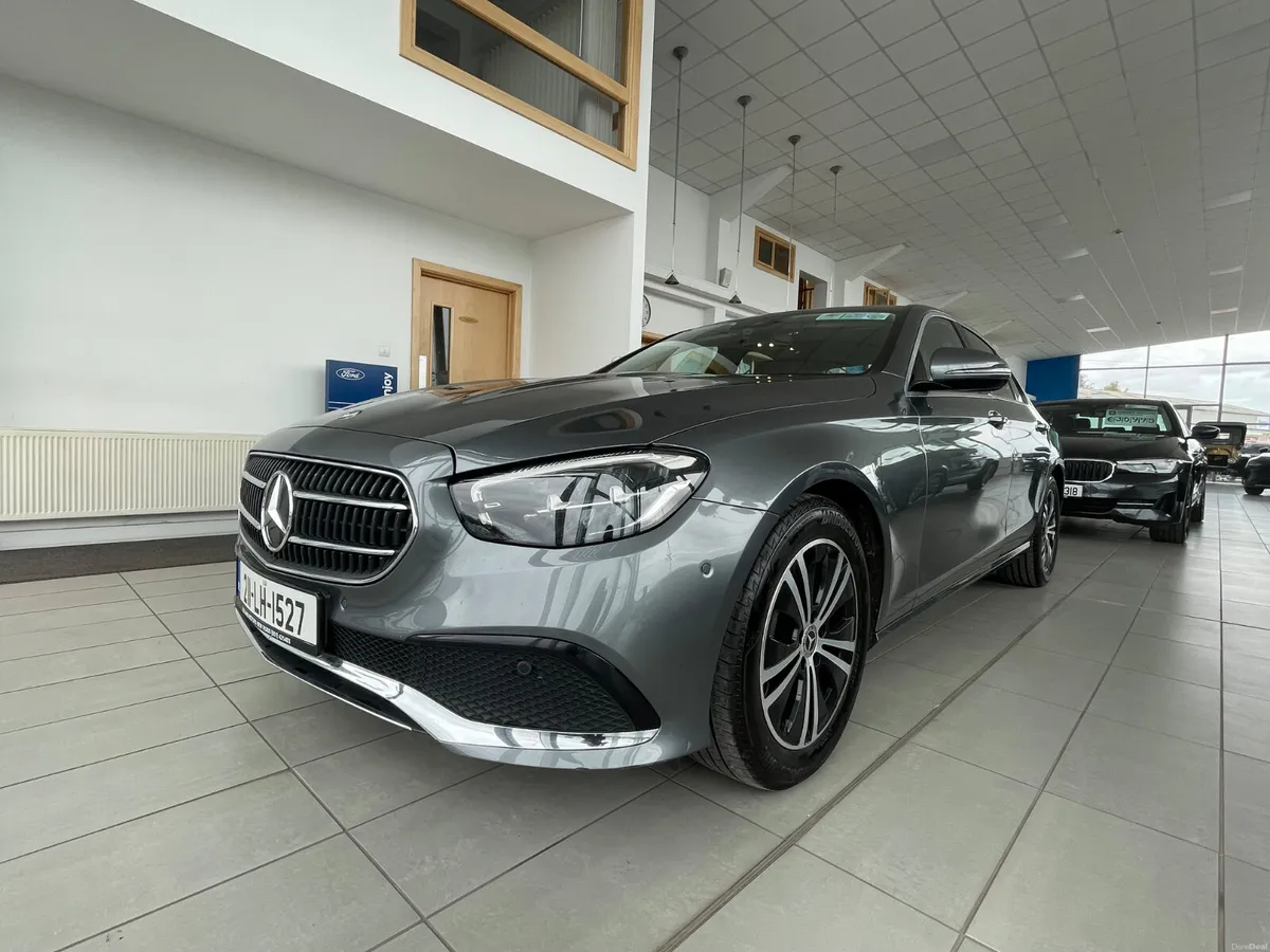 Mercedes-Benz E-Class - Image 2