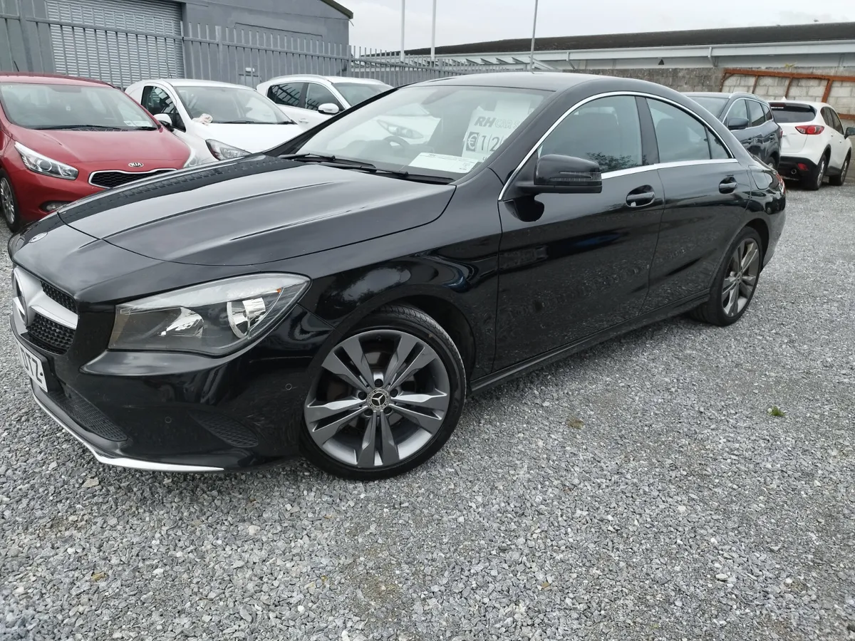 2017 Mercedes-Benz CLA 200D sport - Image 1