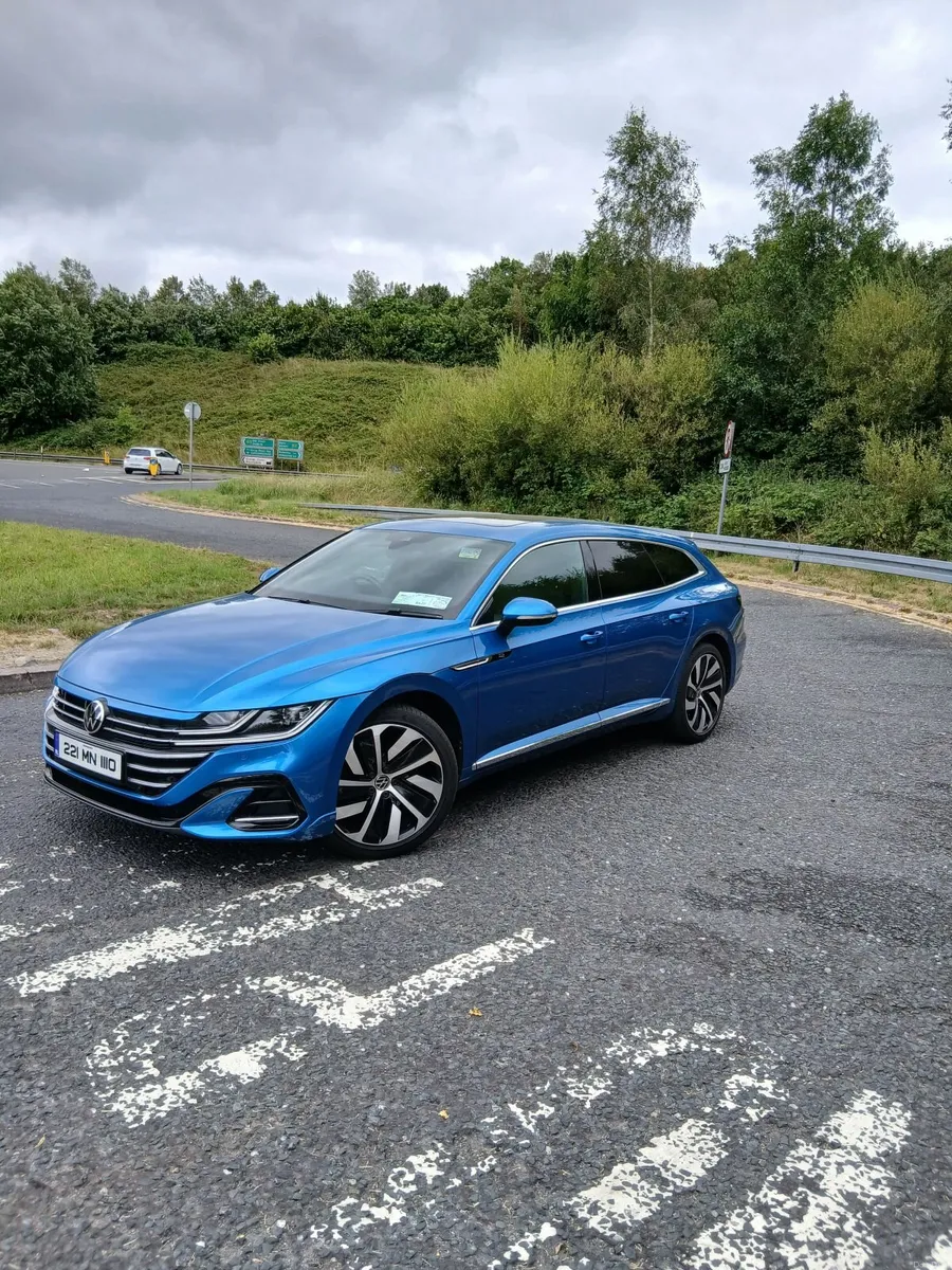 2022 VW Arteon 1.4 petrol r-line hybrid 218hp - Image 3