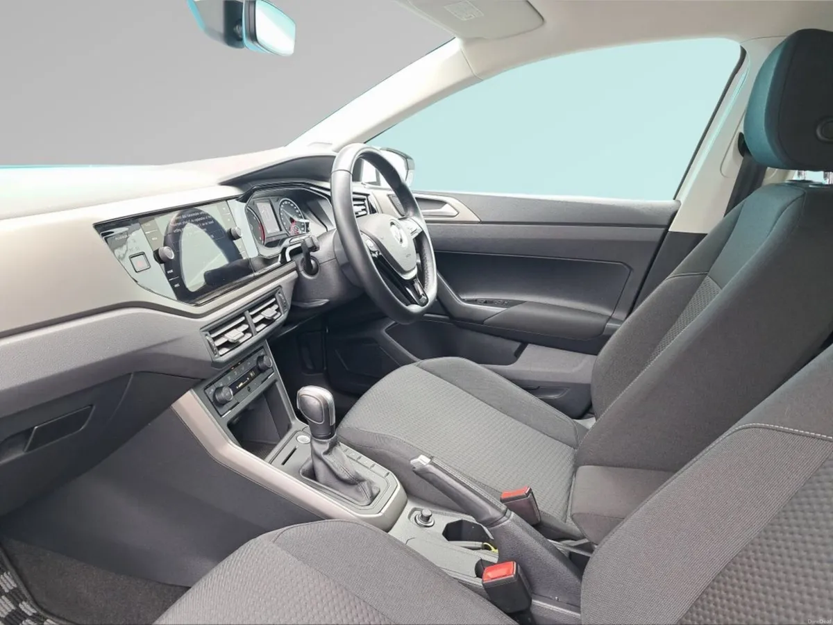 Volkswagen Polo TSI COMFORTLINE - Image 4