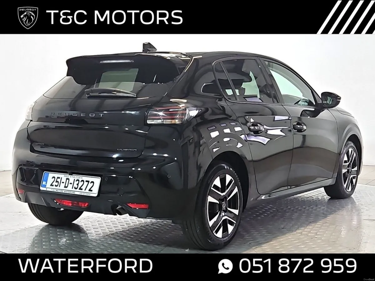 Peugeot 208 1.2 MHEV Puretech 100bhp Allure - Image 3