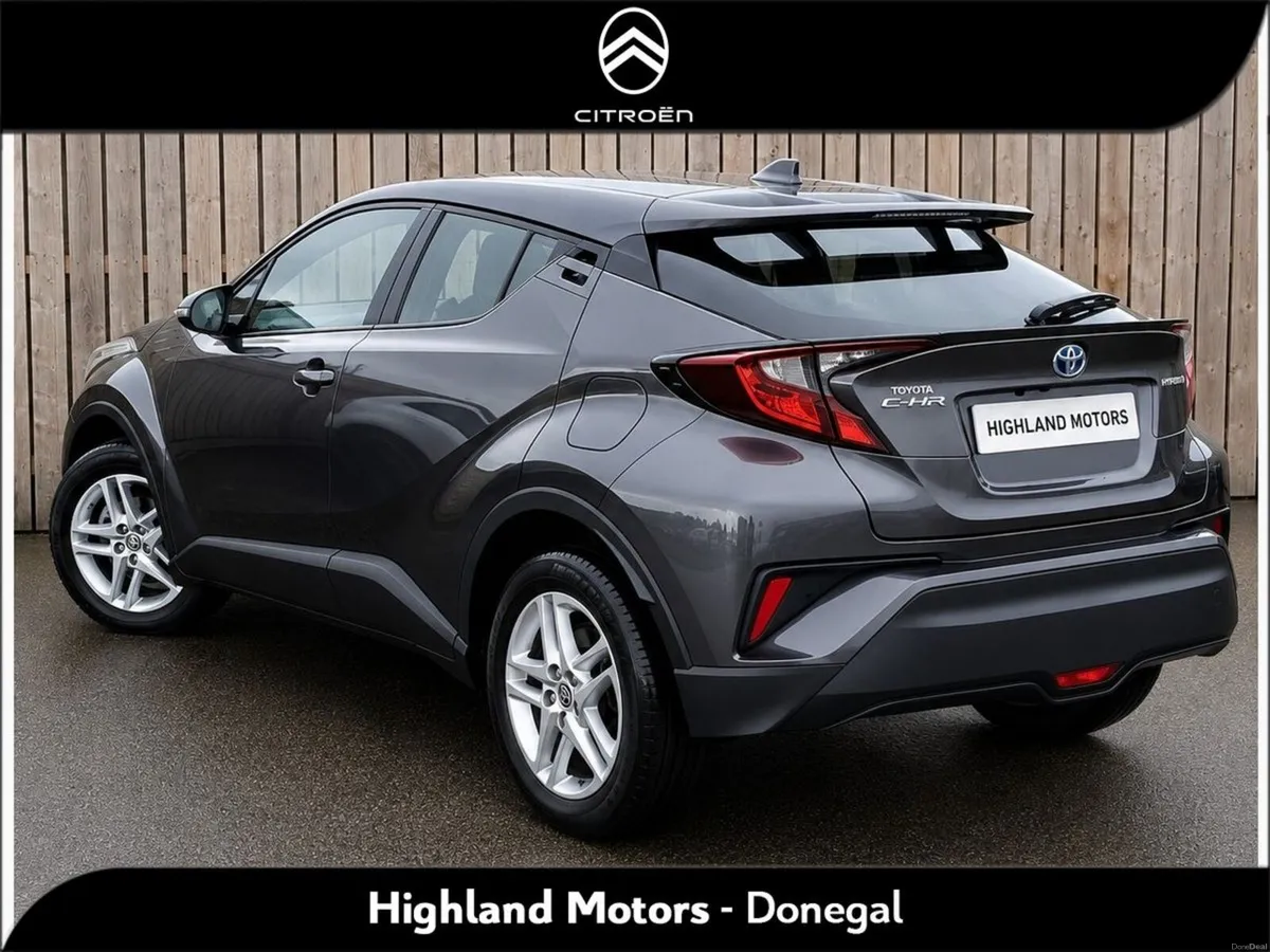 Toyota C-HR C-Hr Icon Hev Cvt  Icon  122 VVT-i Aut - Image 3