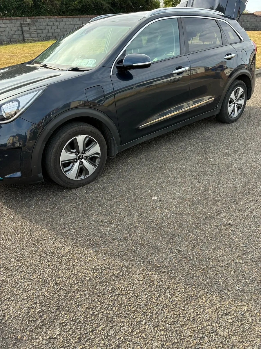 2018 Kia Niro - Image 1