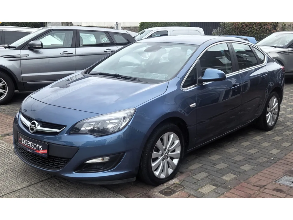 Opel Astra NOTCHBACK SALOON 1.4 T S/S 4DR - Image 4