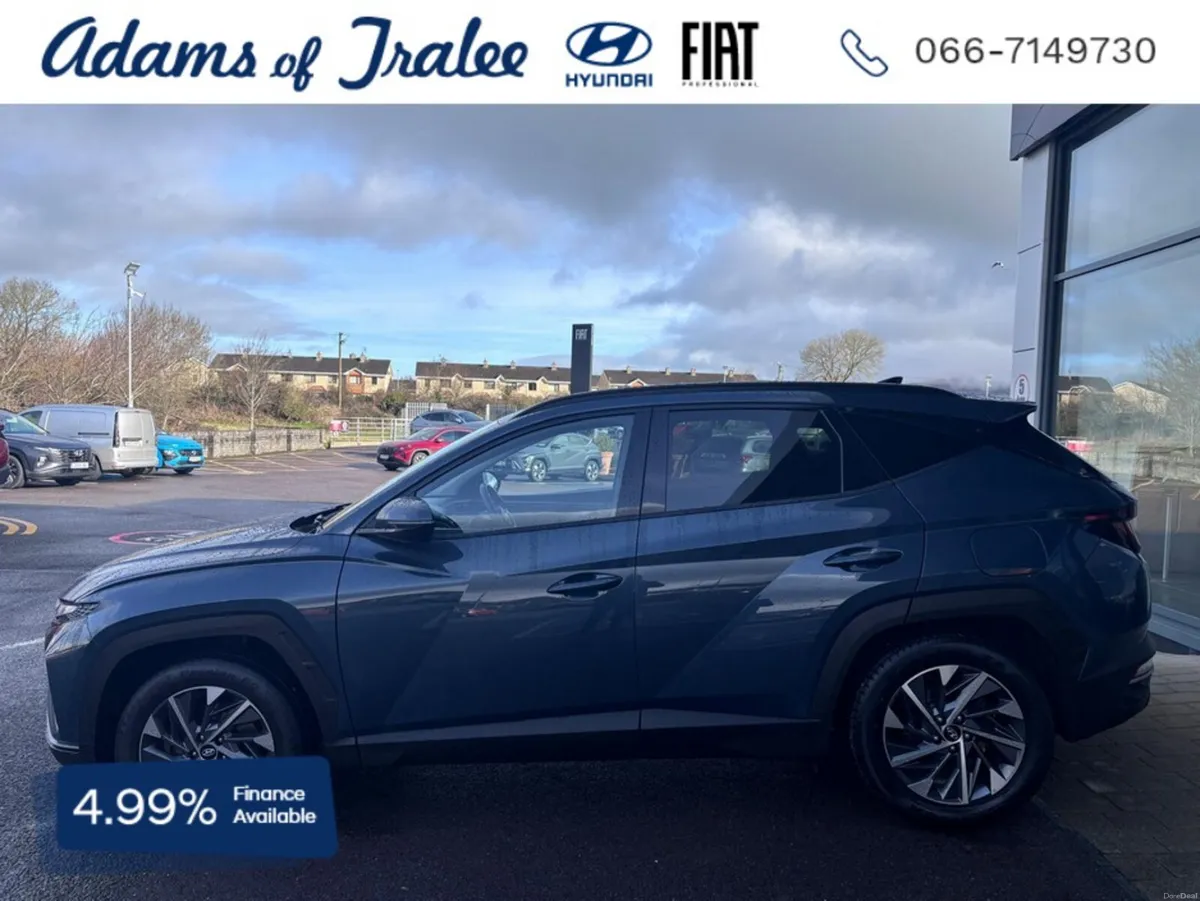 Hyundai Tucson EXECUTIVE 5DR - Image 2
