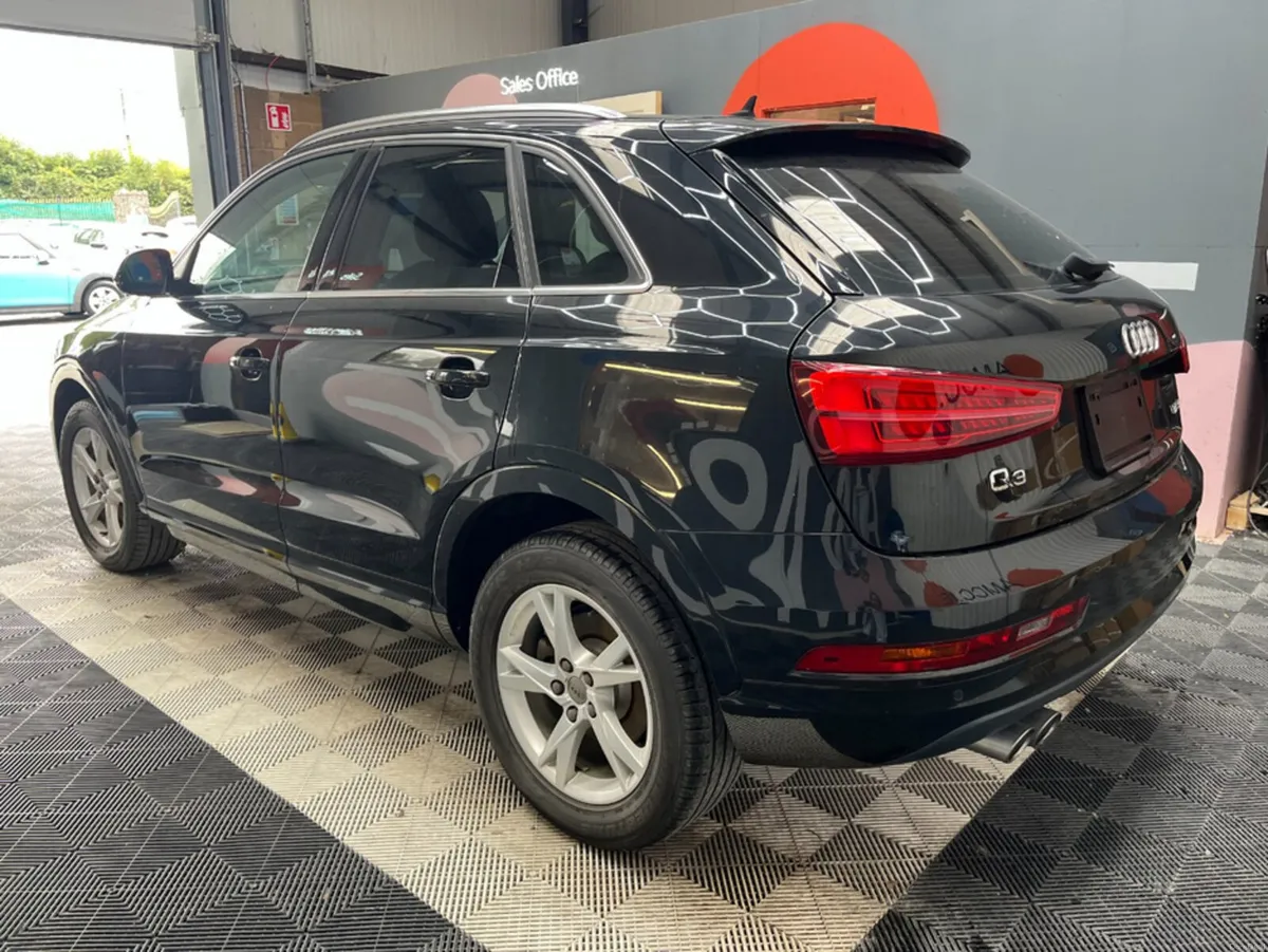 Audi Q3 2016 AUDI Q3 1.4TFSI SPORT AUTOMATIC/ PARK - Image 5