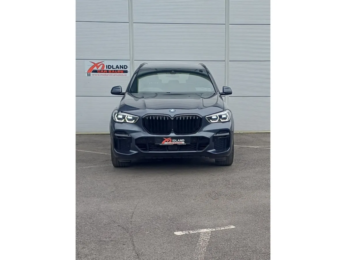 BMW X5 XDRIVE45E M SPORT AUTO - Image 3