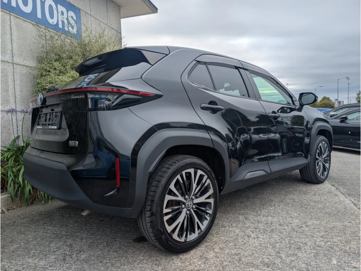 Toyota Yaris Cross Z HYBRID AUTOMATIC 1.5 PETROL / - Image 6