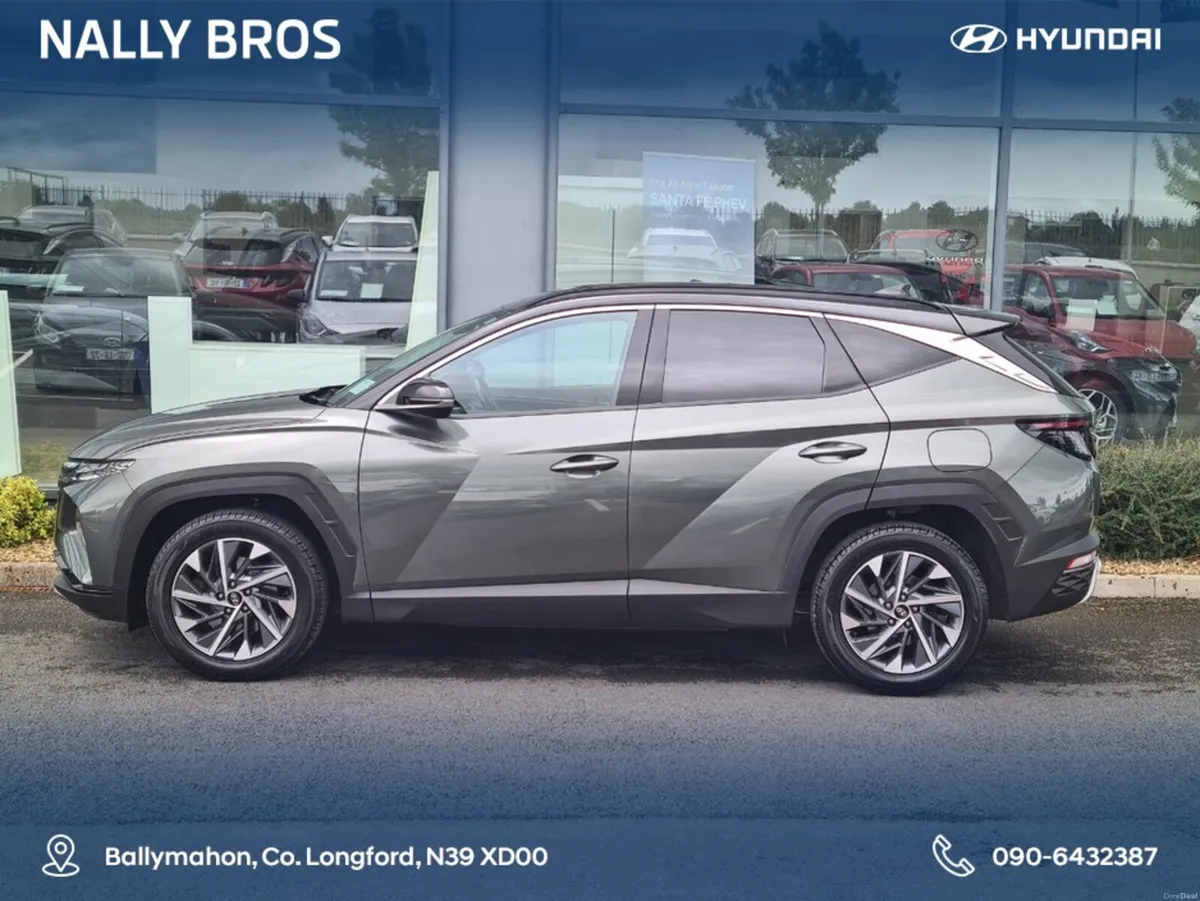 Hyundai Tucson IX35 EXECUTIVE PLUS TWO TONE 5DR - Image 3
