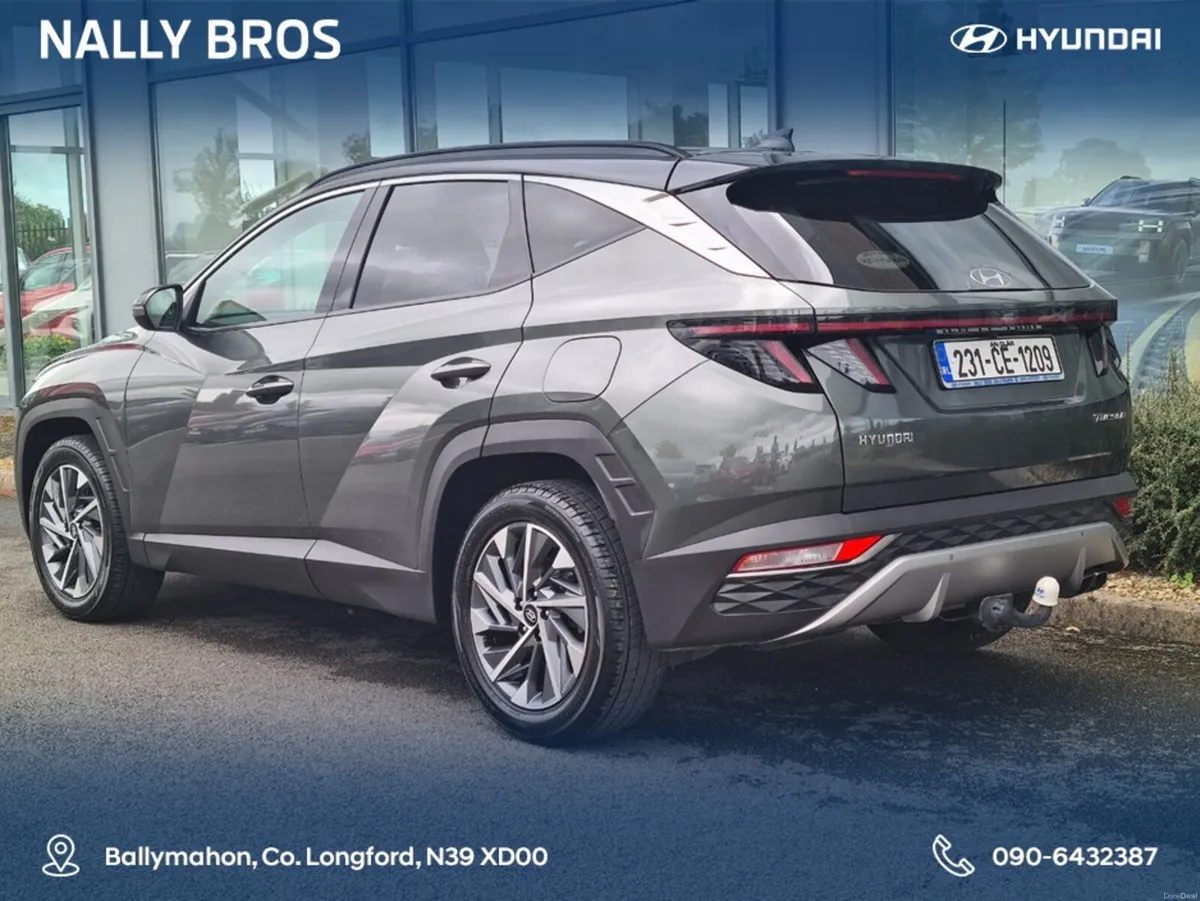 Hyundai Tucson IX35 EXECUTIVE PLUS TWO TONE 5DR - Image 4