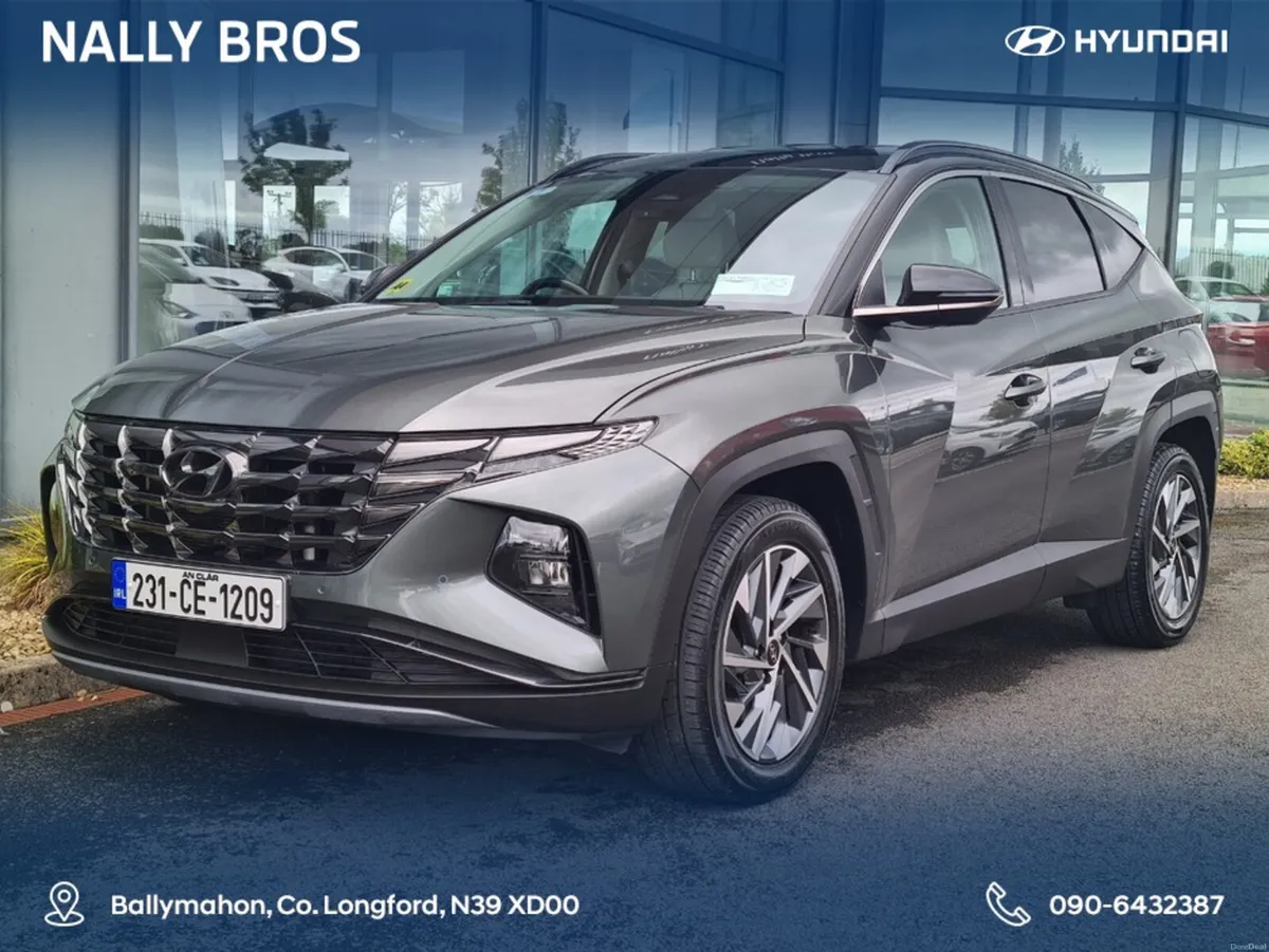 Hyundai Tucson IX35 EXECUTIVE PLUS TWO TONE 5DR - Image 1