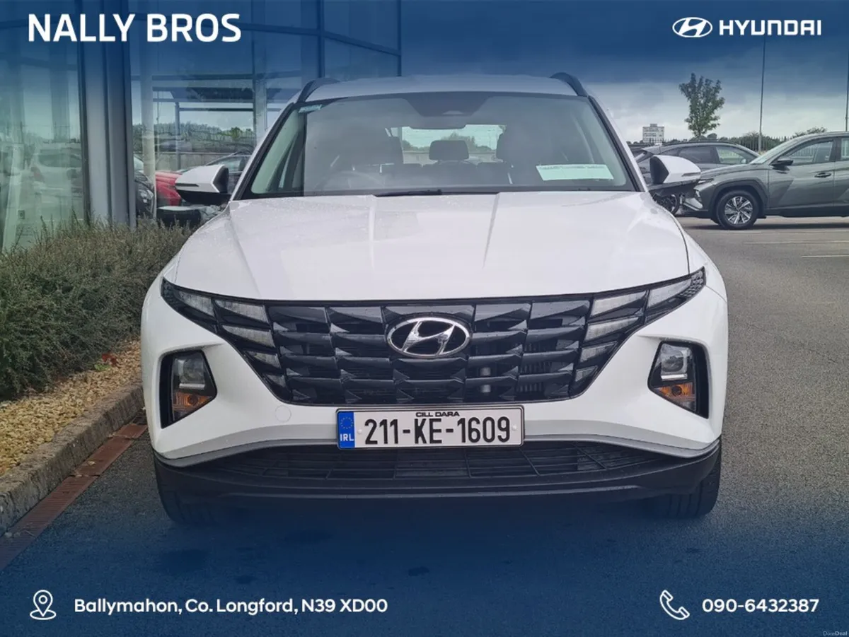 Hyundai Tucson IX35 EXECUTIVE 2WD 5DR - Image 2