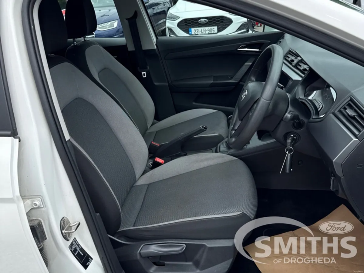 SEAT Ibiza 1.0 MPI 80HP SE 5DR - Image 4