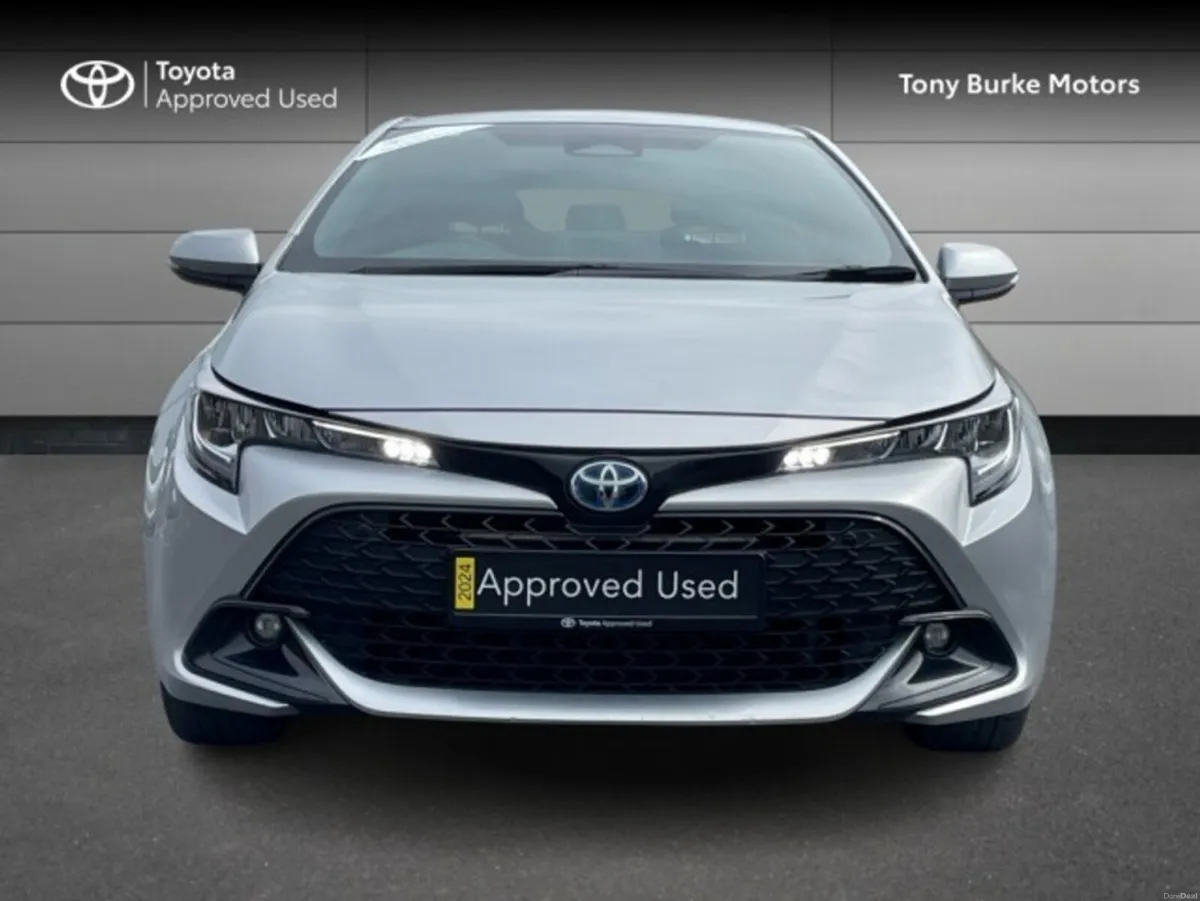 Toyota Corolla 5dr Hatchback - LUNA - 1.8 Hybrid & - Image 5