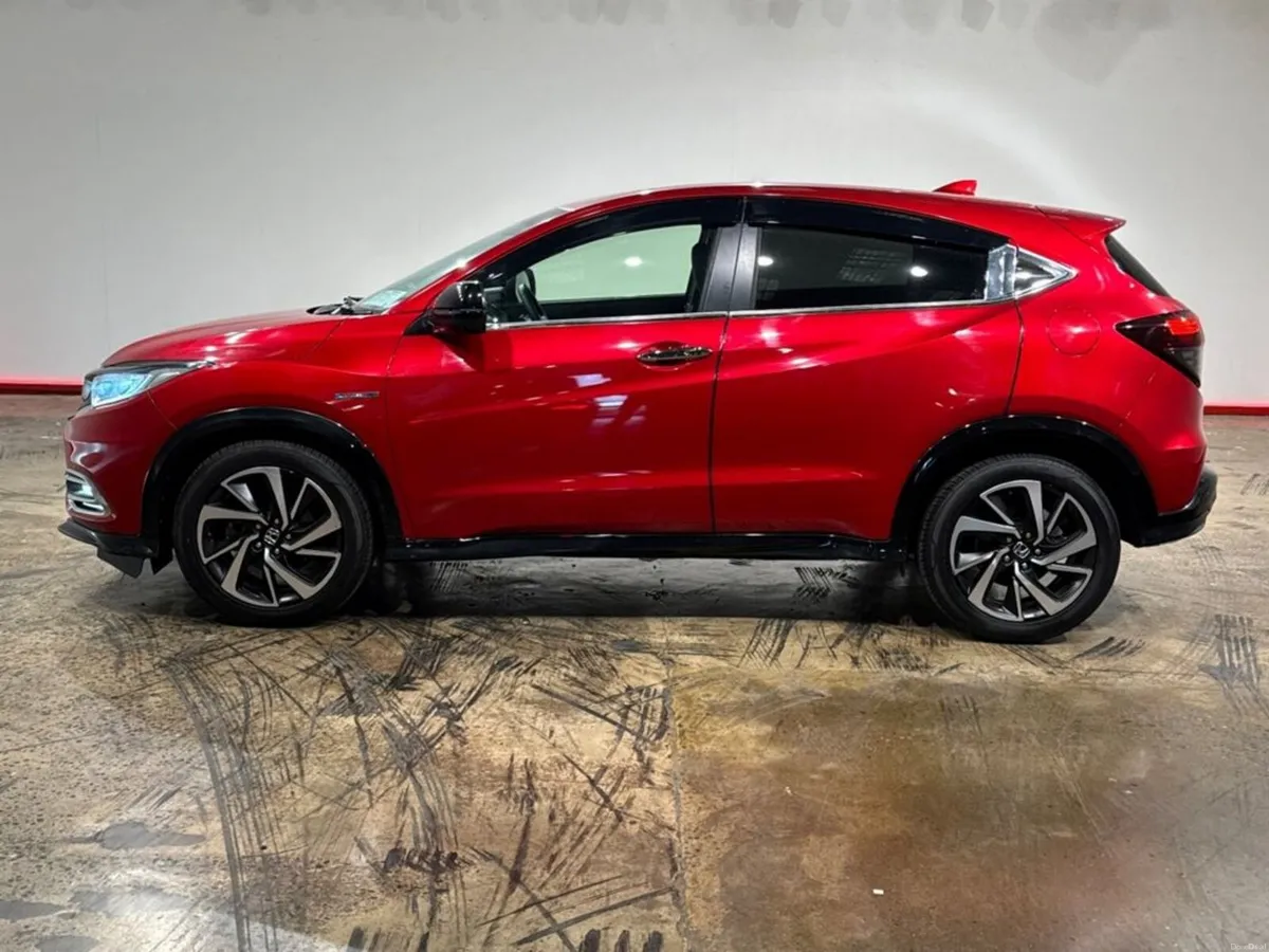 Honda Vezel 1.5 HYBRID AUTOMATIC RS EDITION - HALF - Image 6