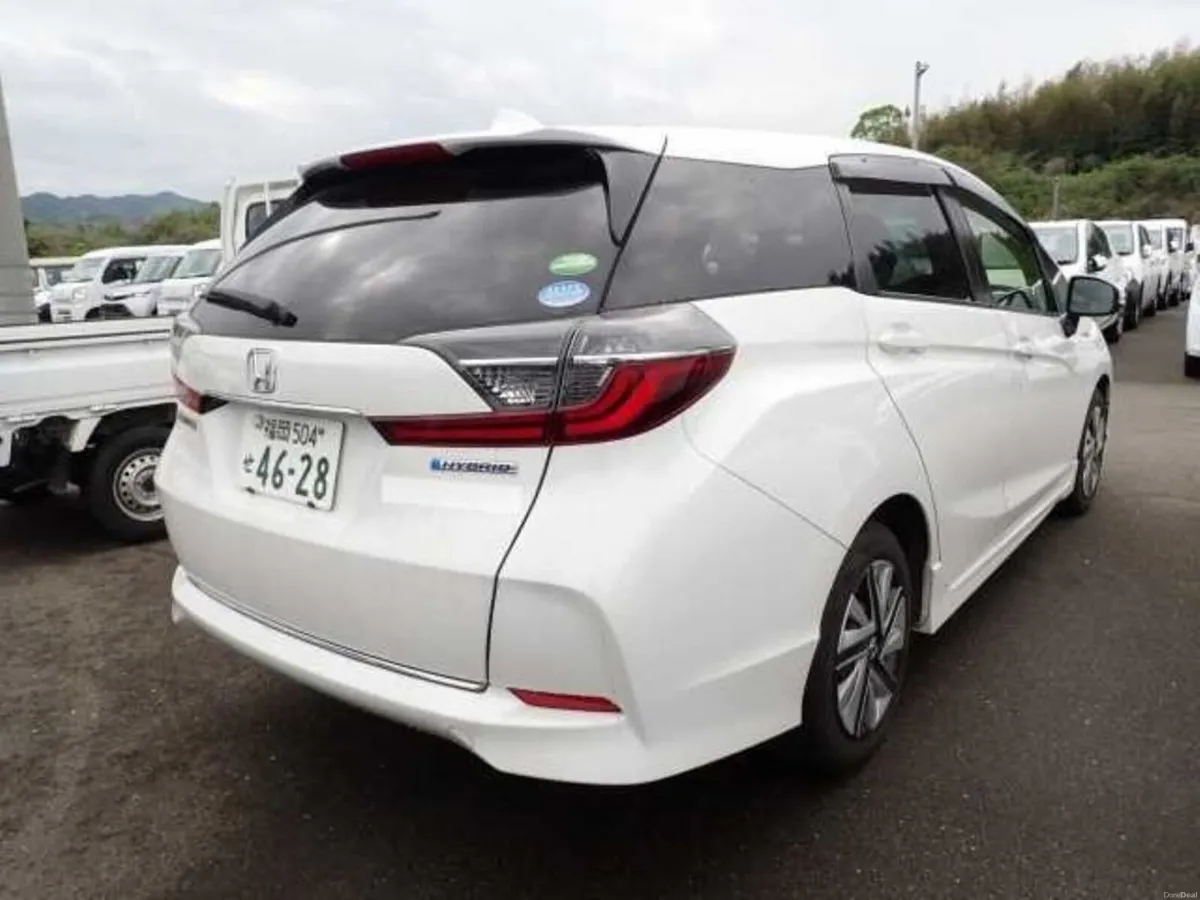 Honda Shuttle 1.5 HYBRID MPV - HONDA SENSING - FAC - Image 2