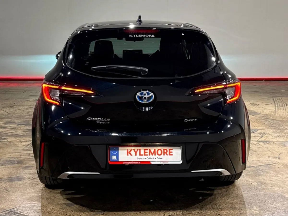 Toyota Corolla 1.8 HYBRID AUTOMATIC GZ EDITION (TO - Image 4