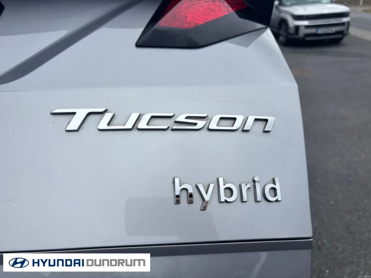 Hyundai Tucson Executive HEV Auto - Image 4