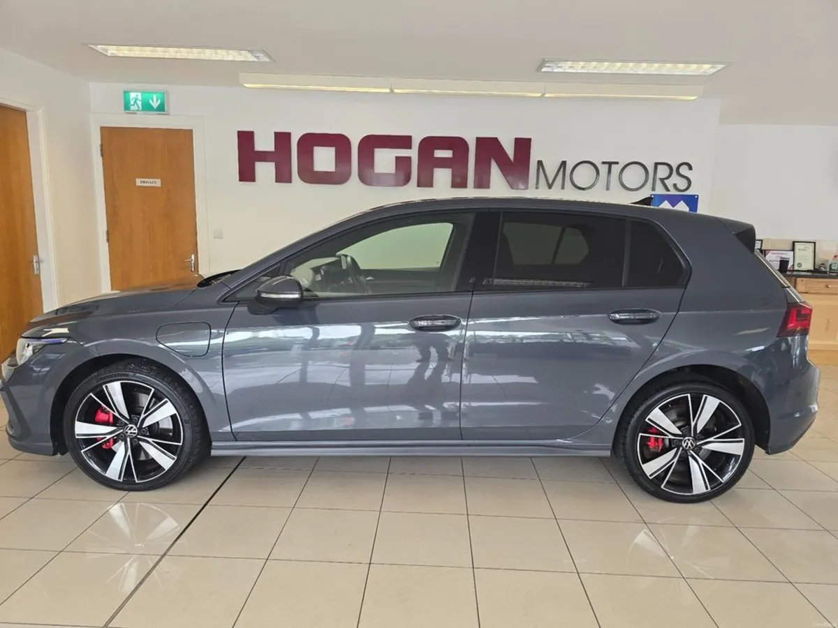 Volkswagen Golf GTE PHEV DSG 5Dr H/B * ULTIMATE SP - Image 4