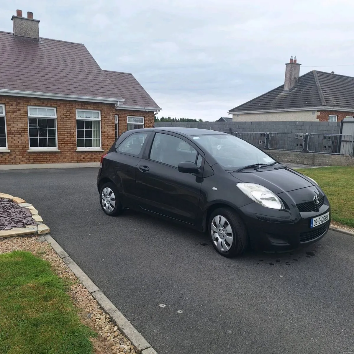 Toyota yaris 1.4 diesel - Image 2