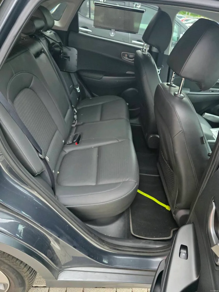 Hyundai Kona 64 kwh Long Range - Image 5