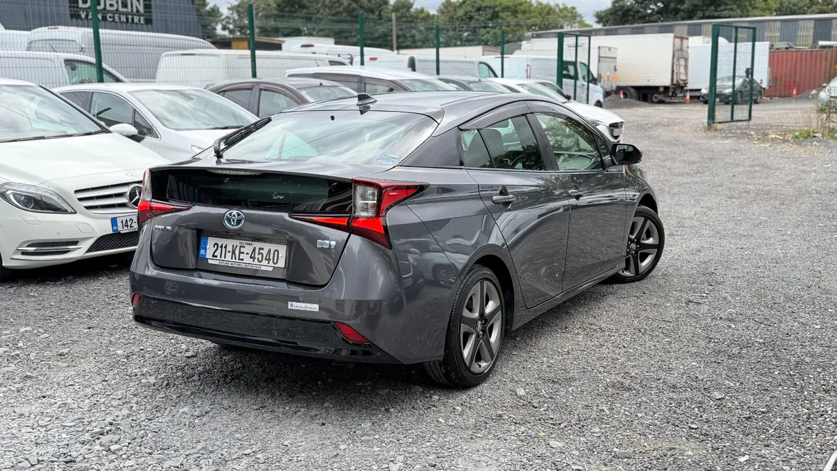 Toyota Prius 2021 - Image 5