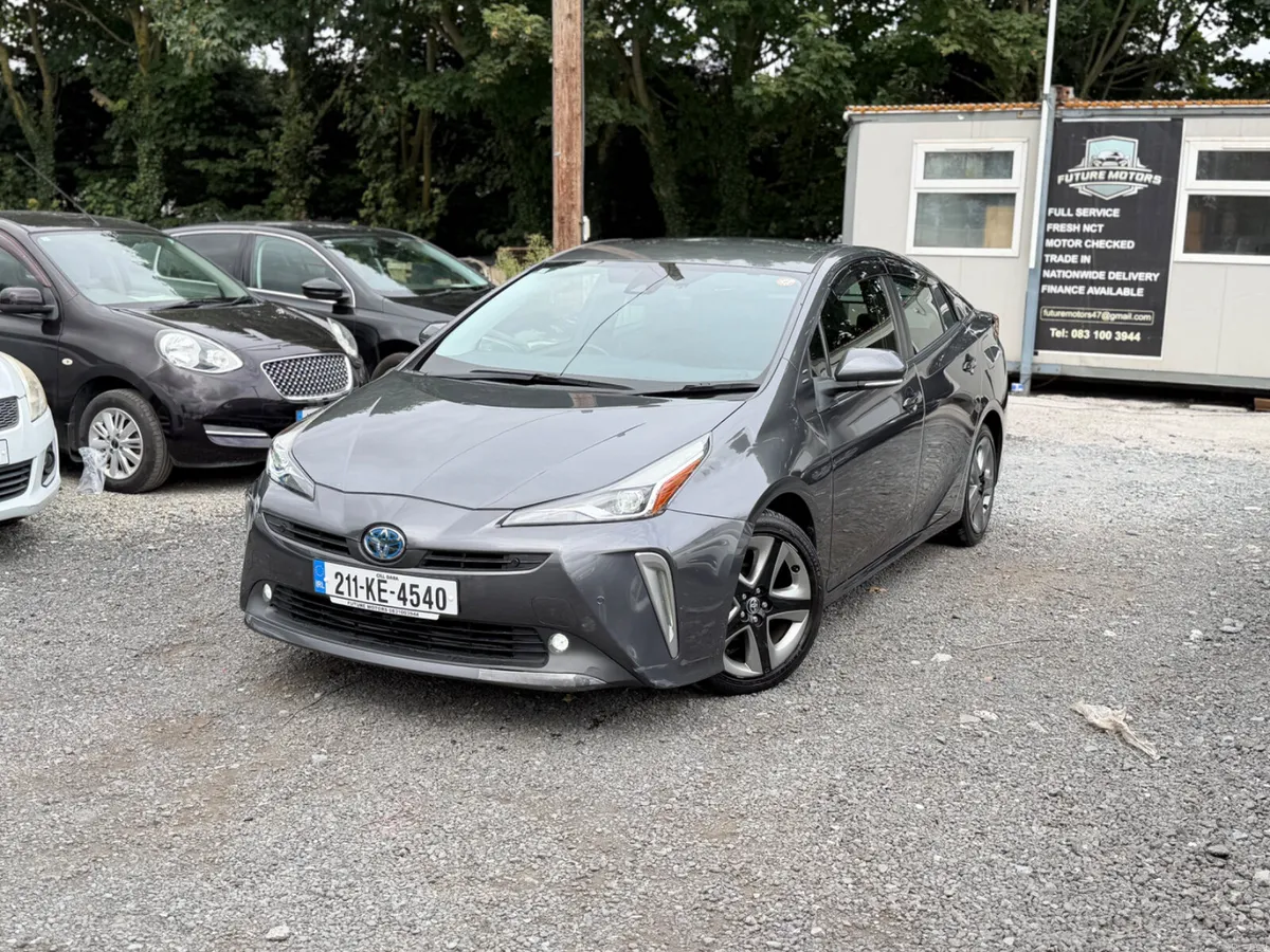 Toyota Prius 2021 - Image 2