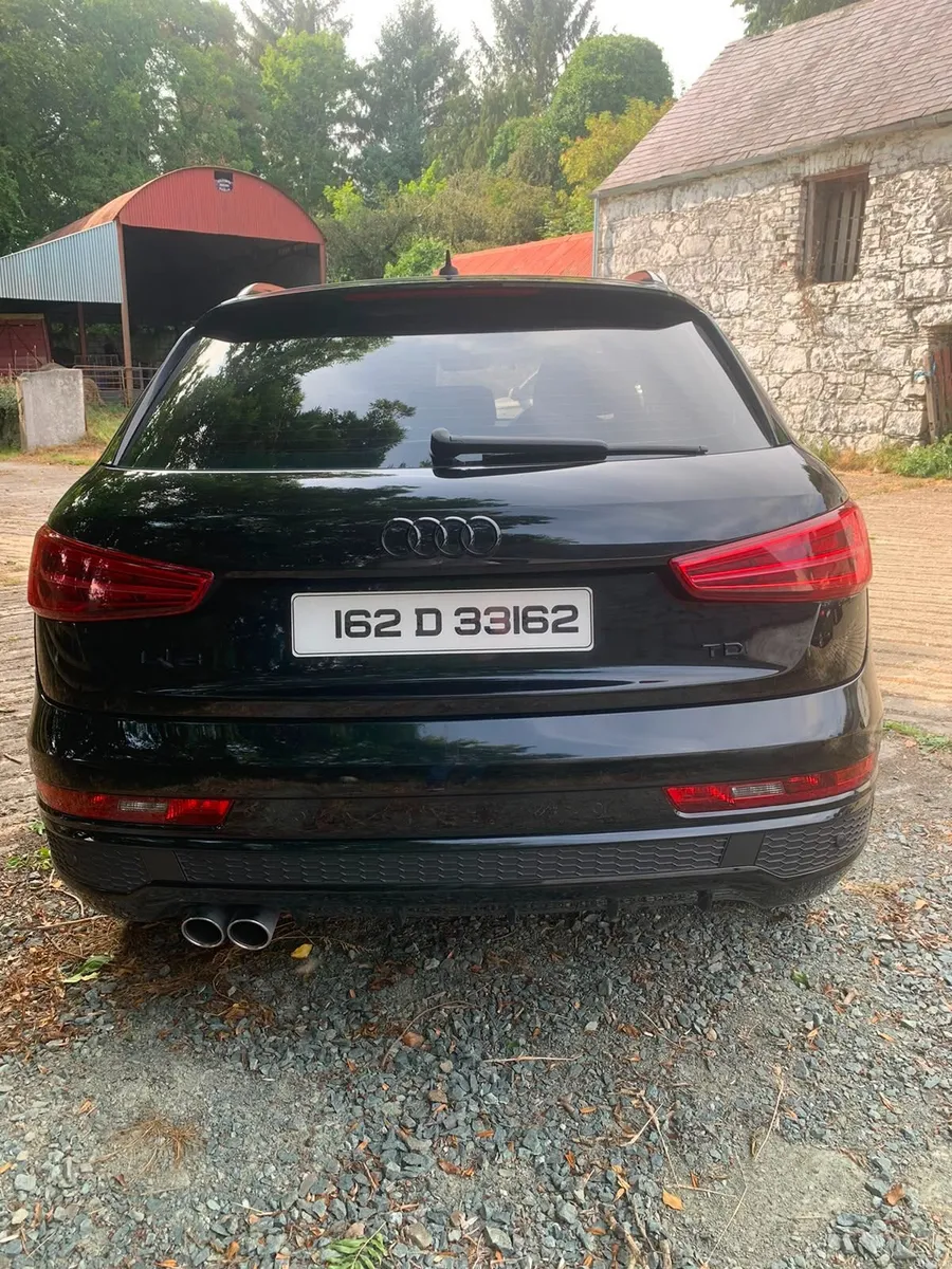 Audi Q3 2016 - Image 5