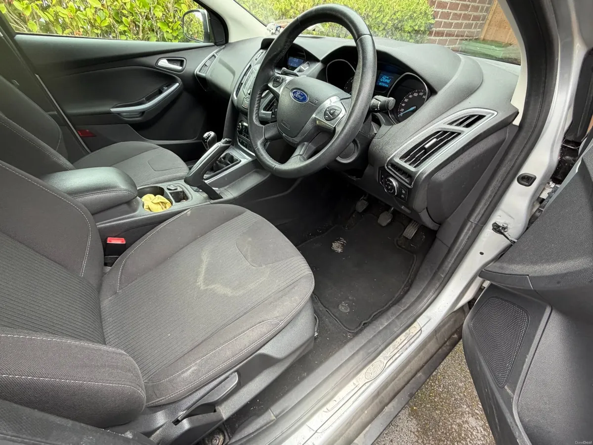 Ford Focus Titanium 1.6 Diesel 2012. Low Mileage. - Image 6
