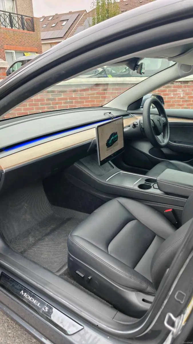 2022 Tesla Model 3 SR+ - Image 6