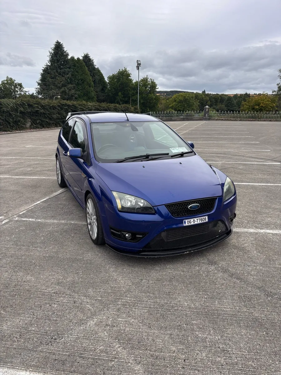 Ford Focus ST 225 - Image 2