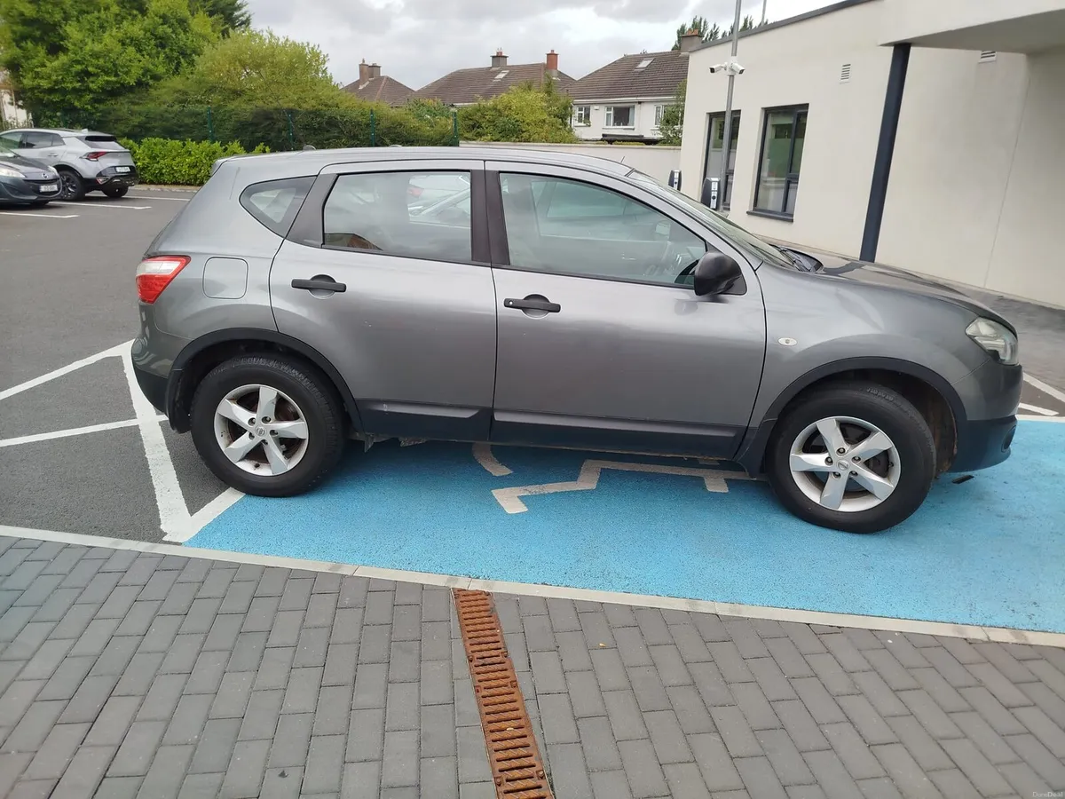Nissan Qashqai 1.6XE €1500 - Image 1