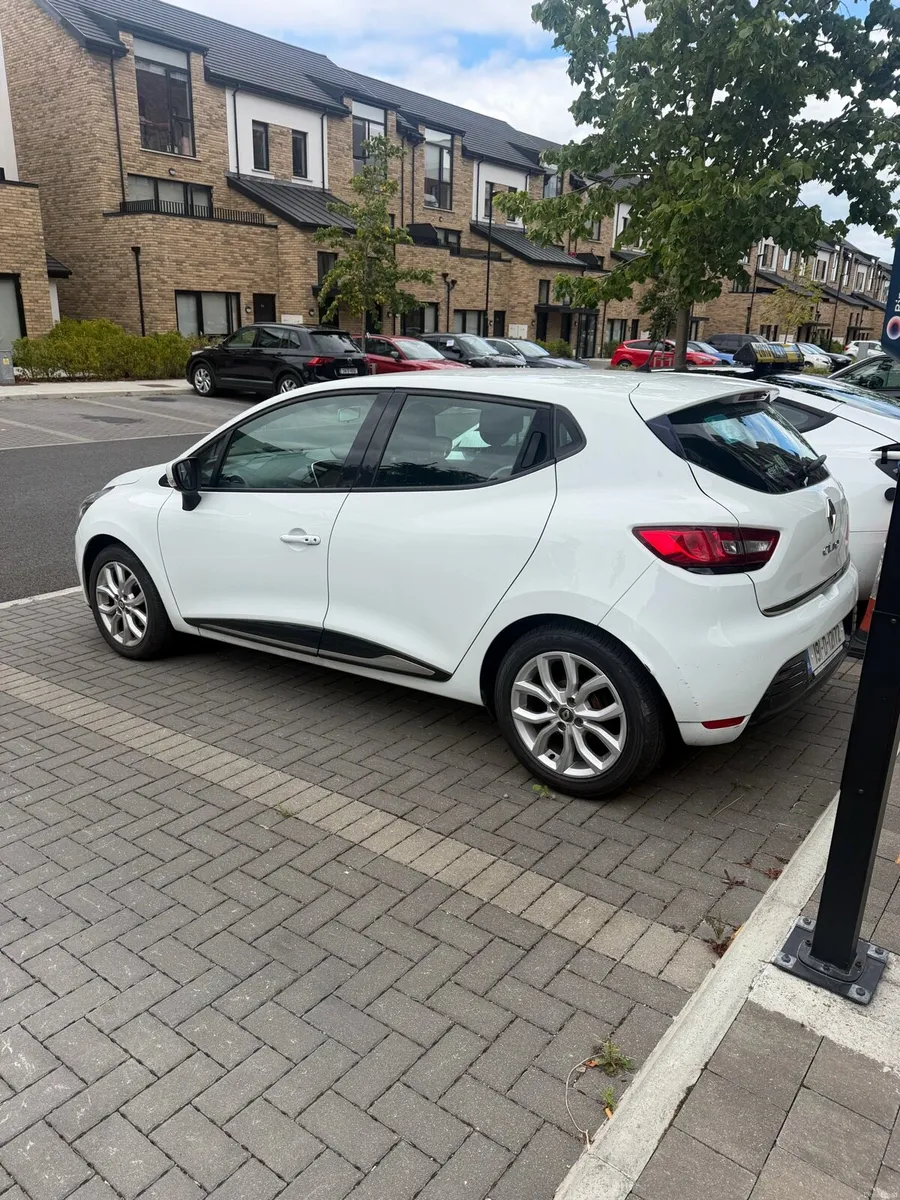 Renault Clio for sale - Image 3