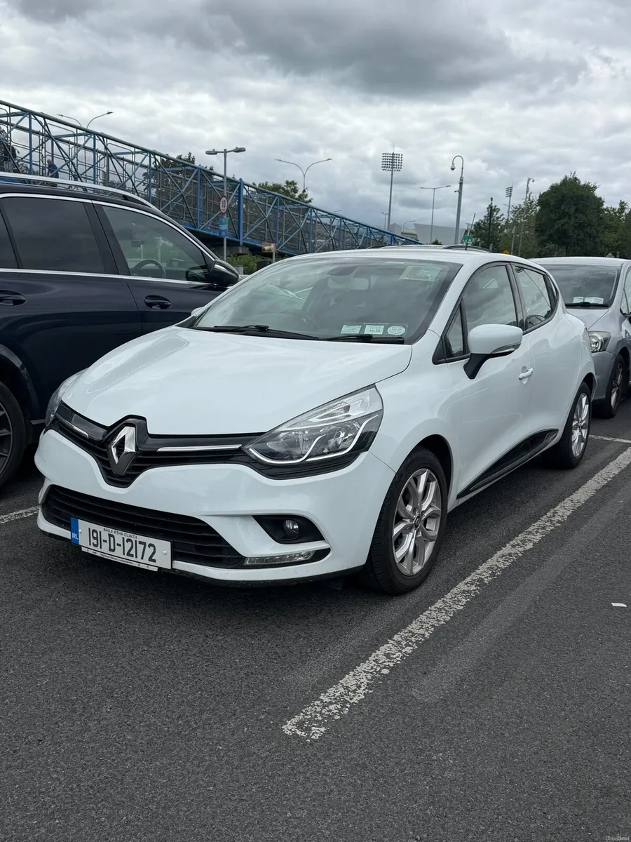 Renault Clio for sale - Image 1