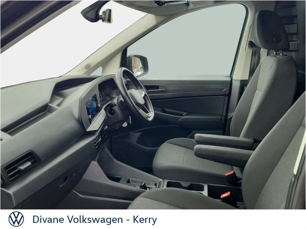 Volkswagen Caddy CARGO EDITION 2.0 TDI 122BHP AUTO - Image 4
