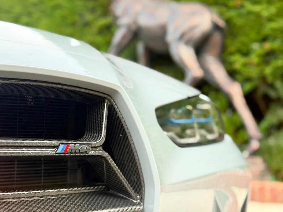 BMW M4 2021 - Image 3