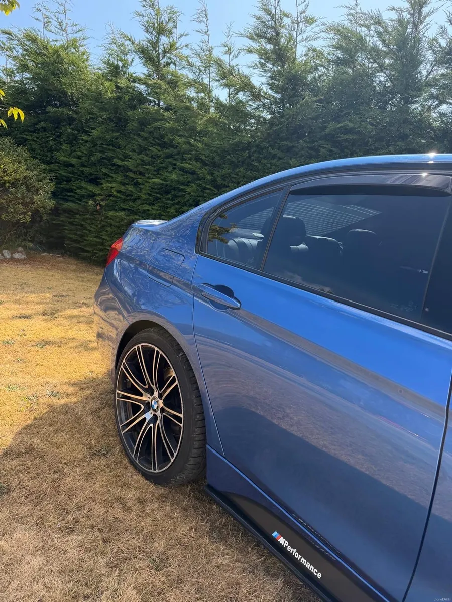 BMW 320d - Image 3