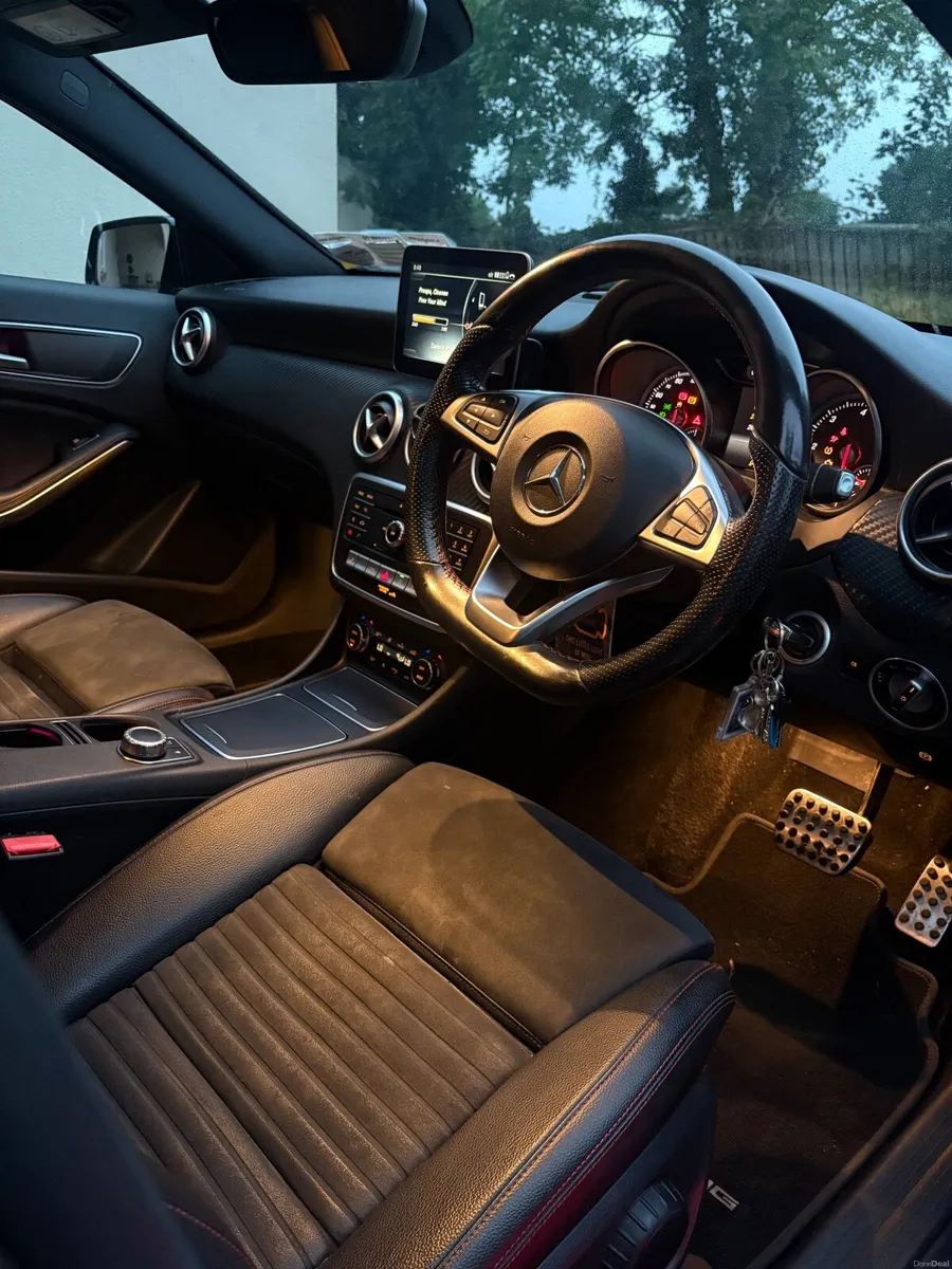 Mercedes-Benz A-Class AMG (2016) - Image 5