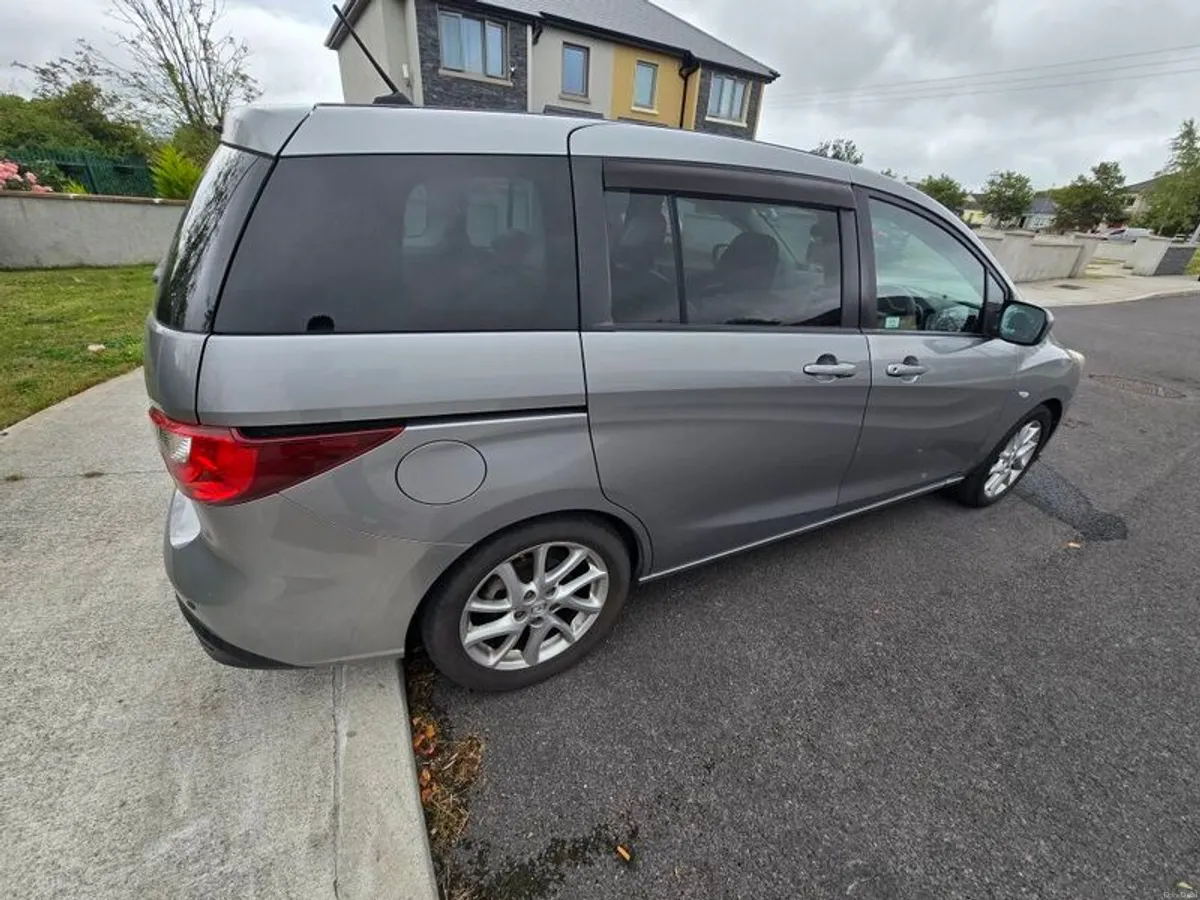 2015 Mazda Premacy - Image 3
