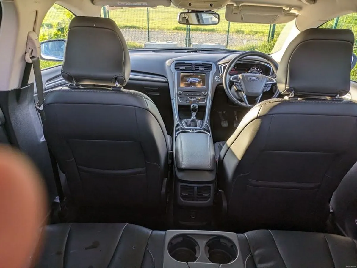2015 Ford Mondeo Top Spec New Nct - Image 2