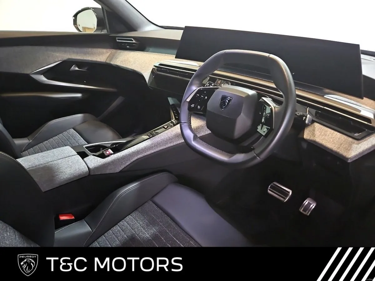 Peugeot 3008 *Low Mileage Hybrid* Allure Model - 3 - Image 4