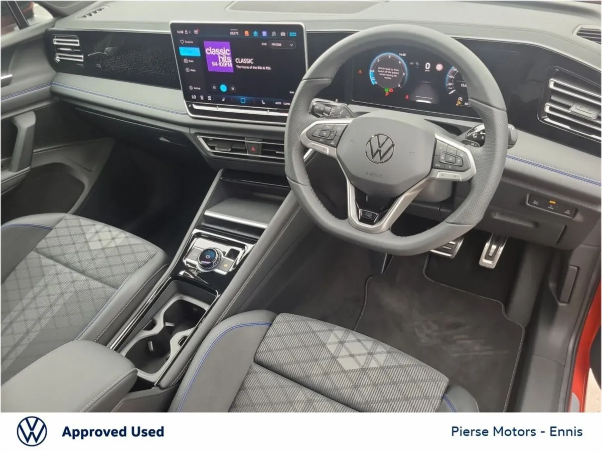 Volkswagen Tiguan 2.0 TDI 150HP R-Line DSG - 20" A - Image 2
