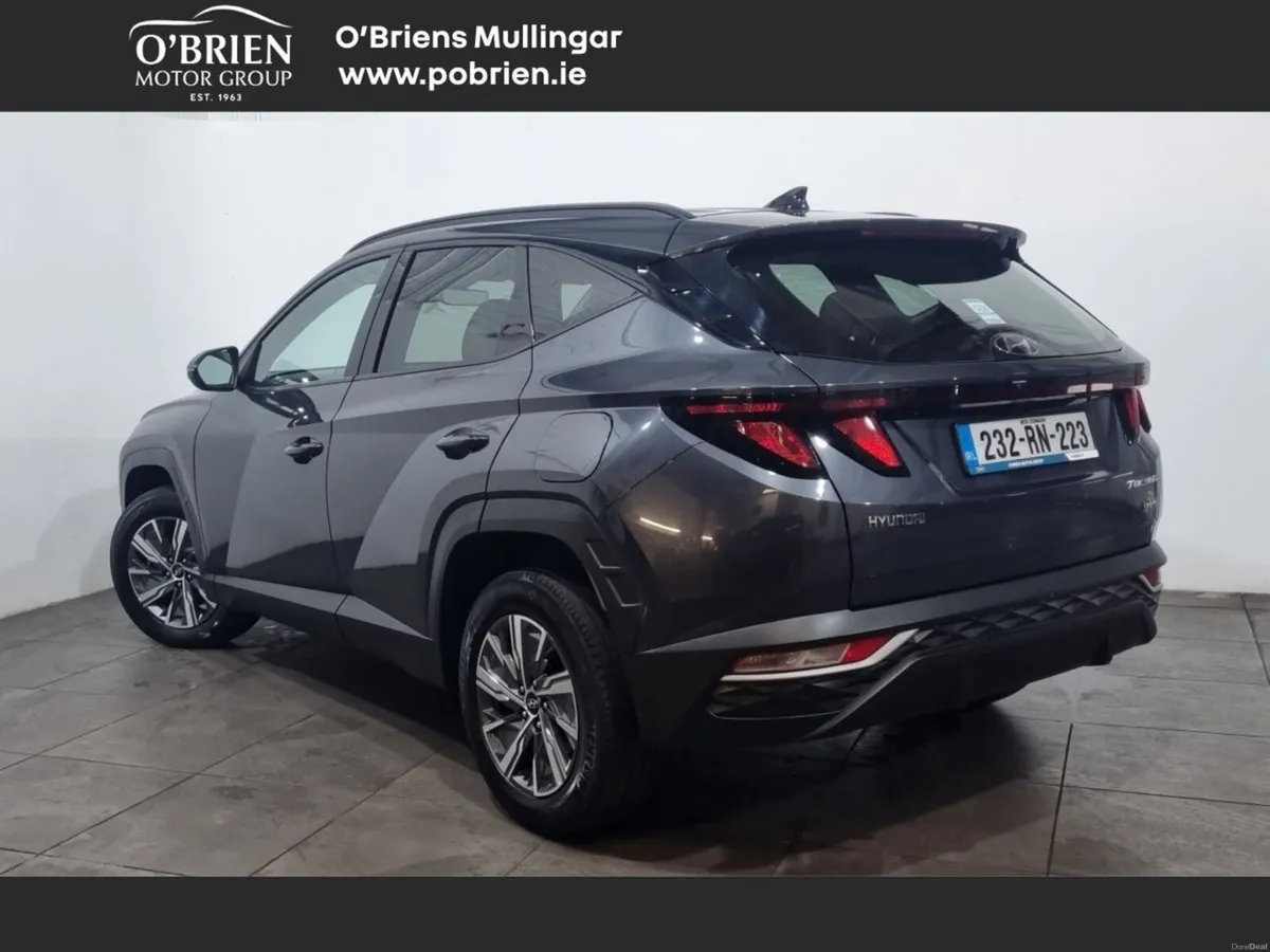 Hyundai Tucson 2WD Executive HEV Auto - Image 3