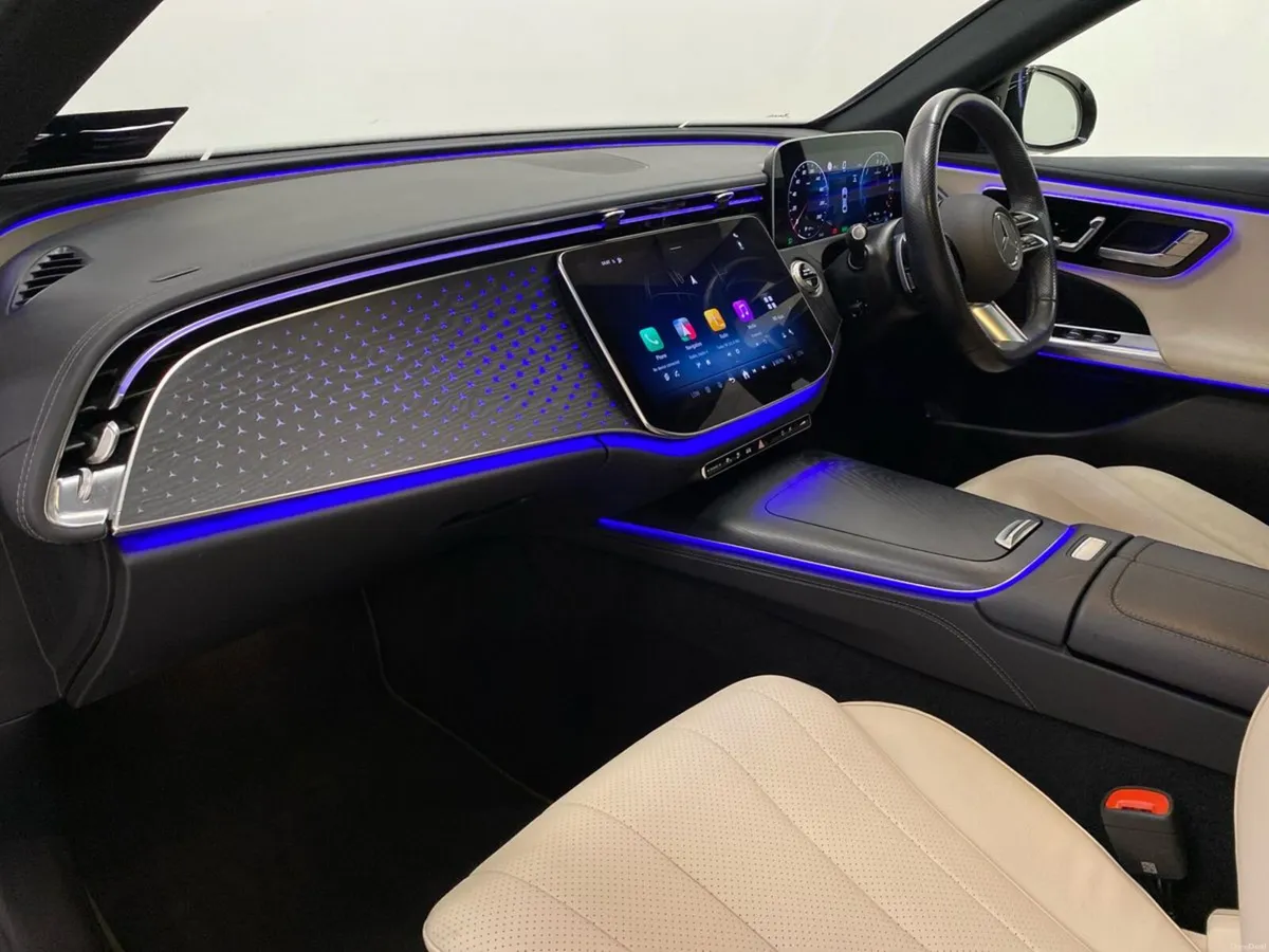 Mercedes-Benz E-Class E 300 e AMG Line Plus - Image 6