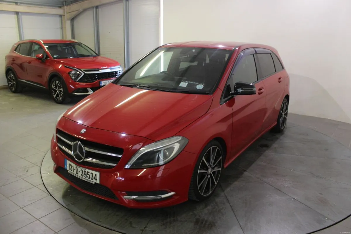Mercedes-Benz B-Class B 180 A/T Auto Sport - Image 6