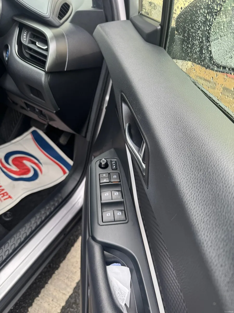 Toyota CHR 2019 - Image 5